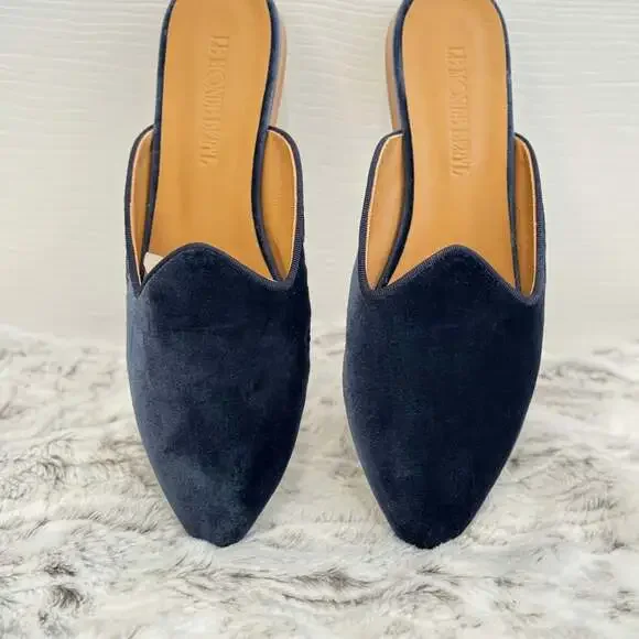 Le Monde Beryl Crushed Blue Velvet Venetian Mules Slip On Sz.40 - Picture 1 of 8